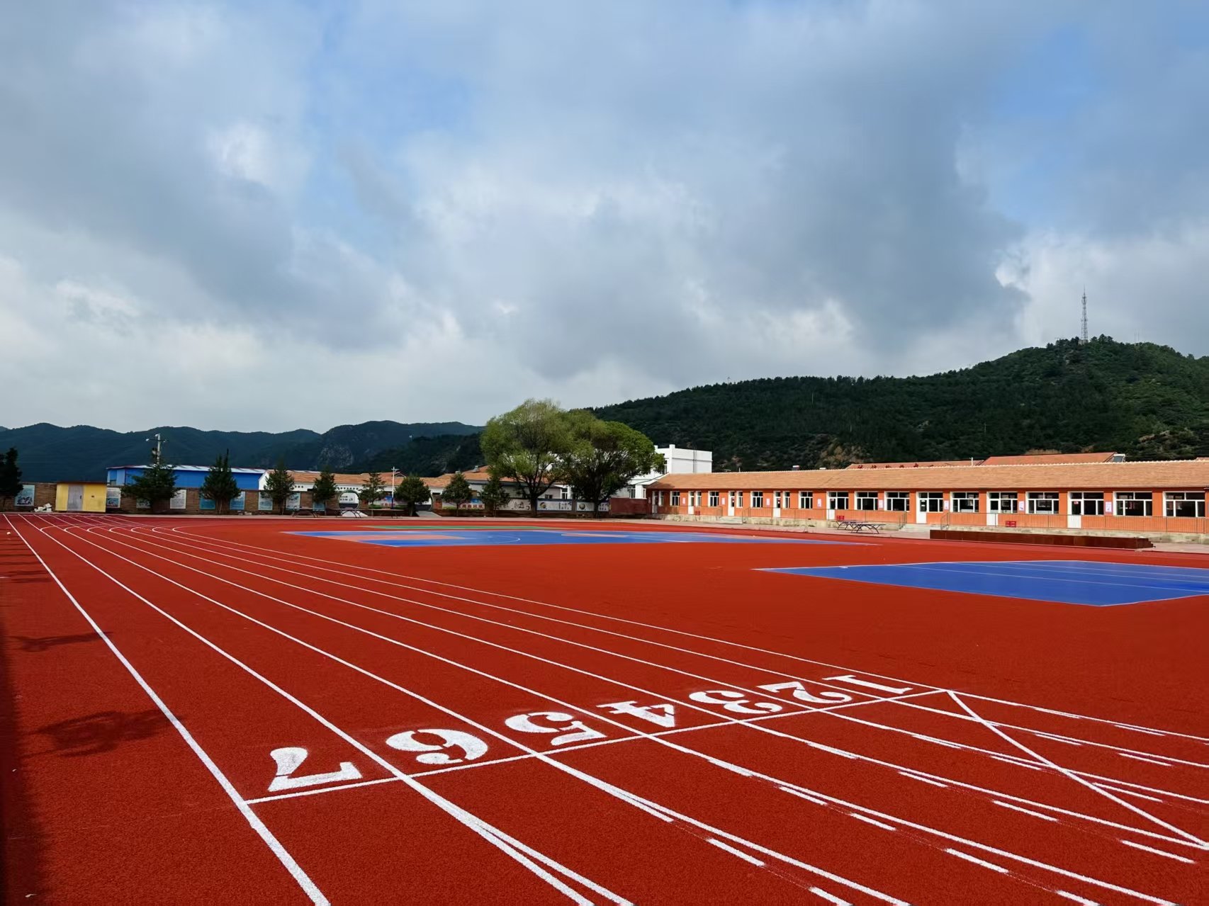 邯郸市自结纹塑胶跑道塑胶跑道施工 - 排名